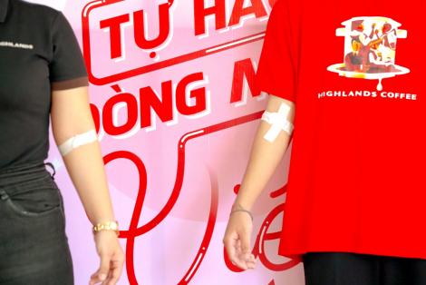 ANNUAL BLOOD DONATION CAMPAIGN - TU HAO DONG MAU VIET